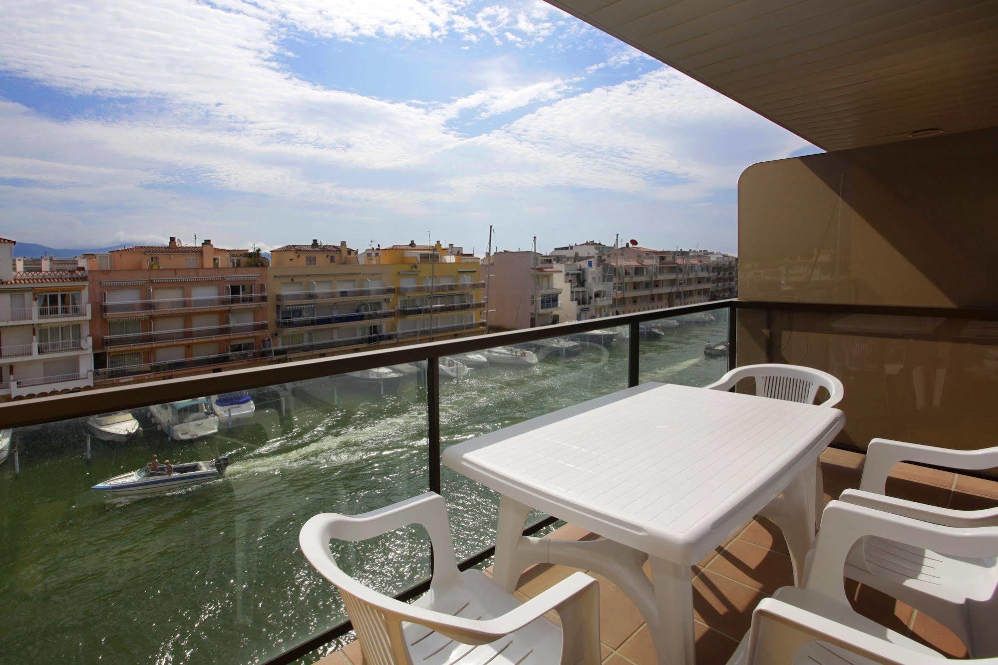 Pierre & Vacances Empuriabrava Kültér fotó