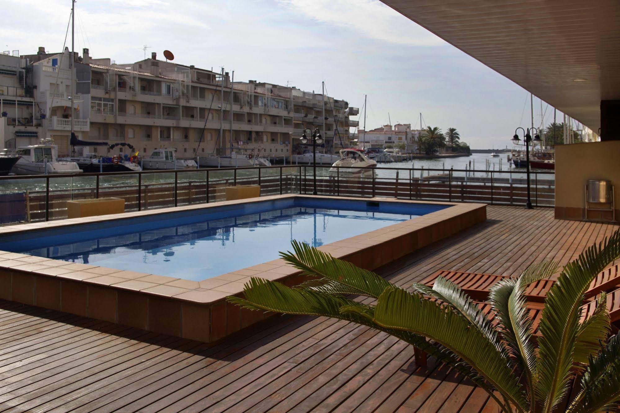 Pierre & Vacances Empuriabrava Kültér fotó